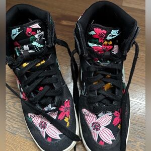 Nike Dunk High Aloha Sneakers Women's Size 9 Floral Suede Shoes~ Black RARE